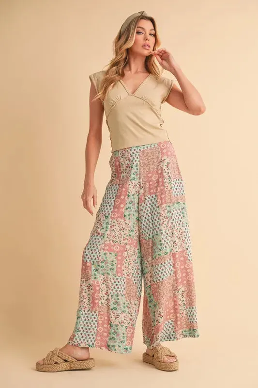 Aemi Co Printed Wide Leg Pants