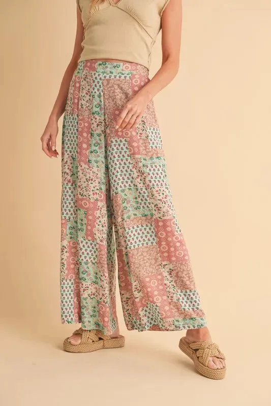 Aemi Co Printed Wide Leg Pants