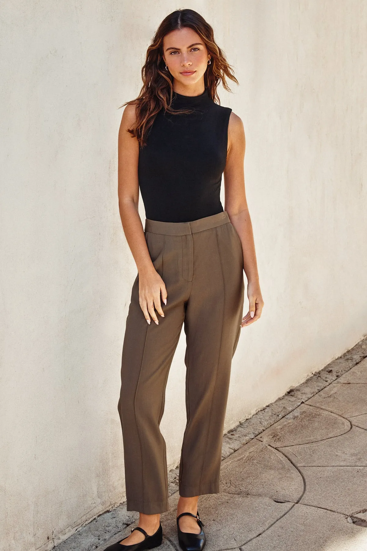 Alta Tapered Pants