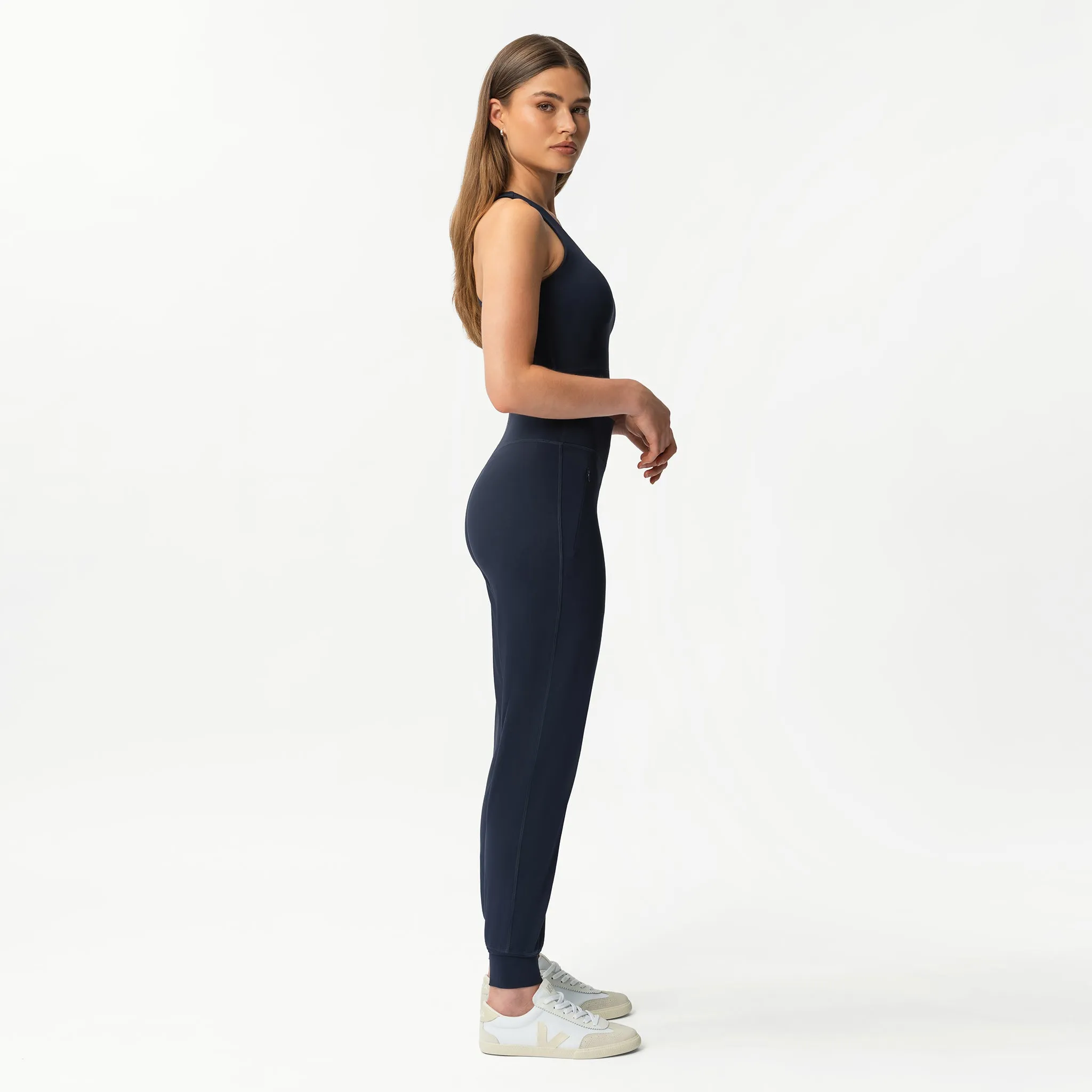 Asana Jogger