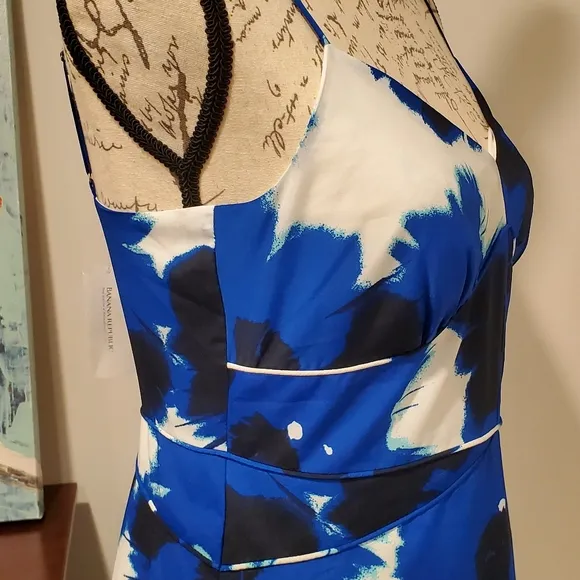 Banana Republic Women White &amp; Blue Maxi Spaguetti Straps Dress Size 2.