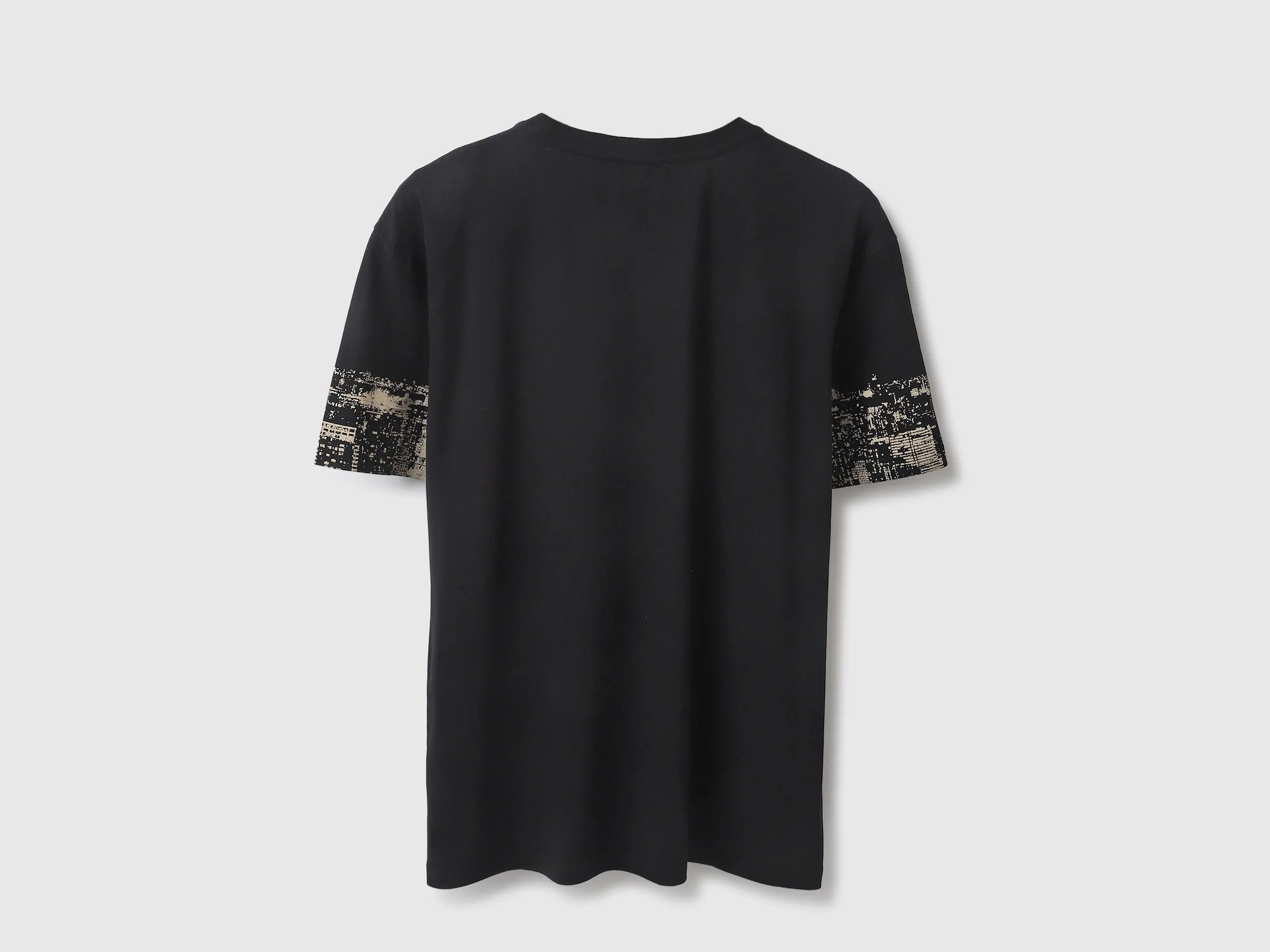 Boxy Fit Round Neck Printed Tshirt