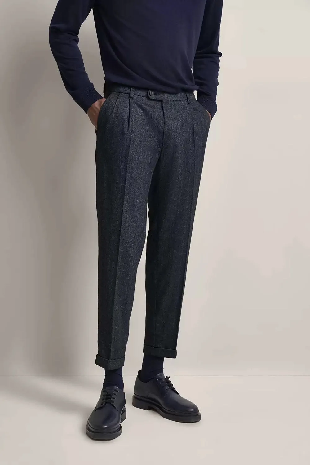 BUGATTI SINGLE PLEAT TAPERED FLANNEL STRETCH TROUSER 66185B