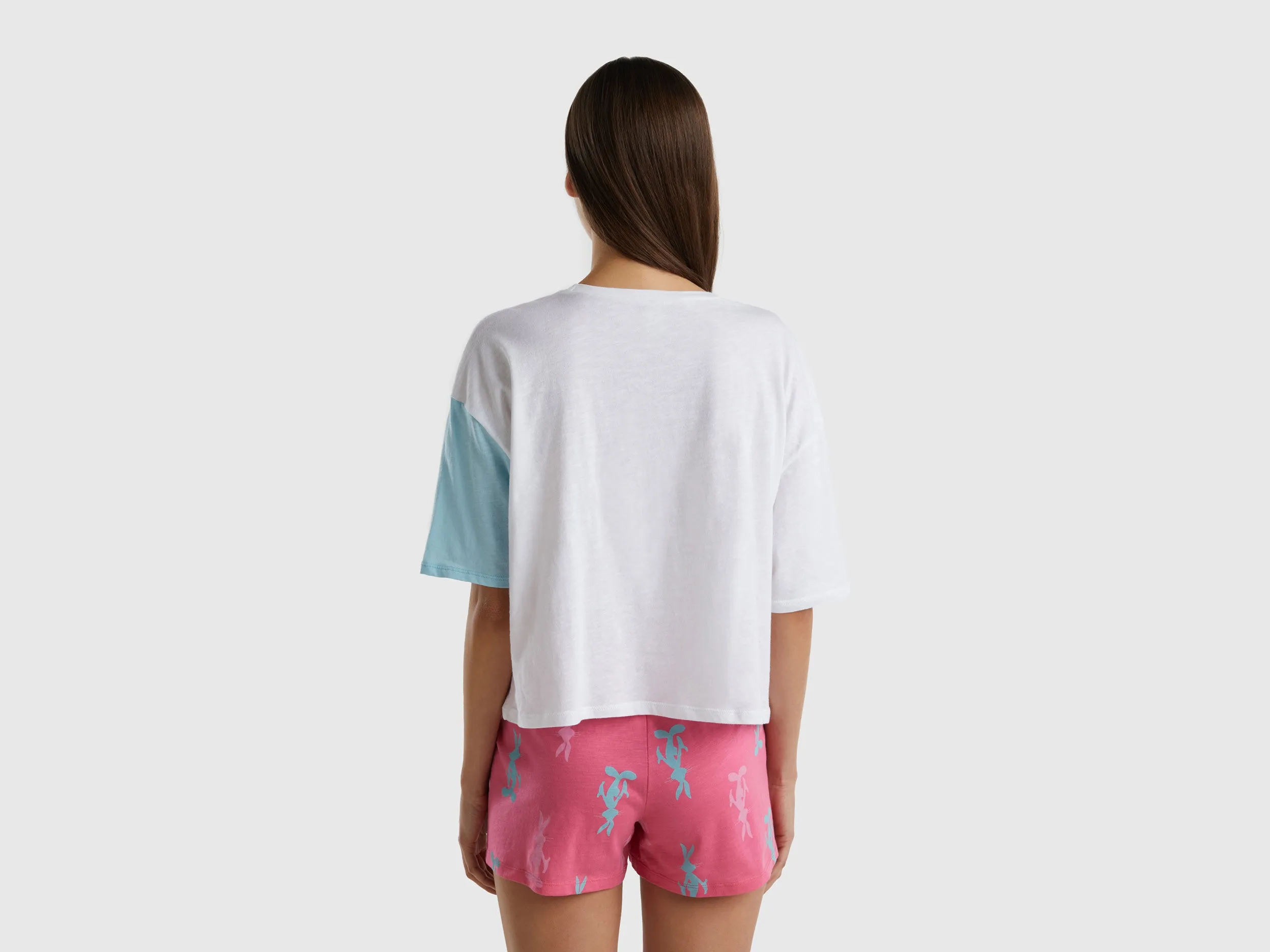 BUGS BUNNY T-SHIRT IN LIGHTWEIGHT COTTON