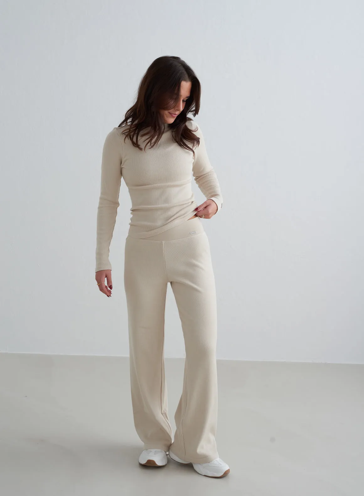 Café Au Lait Ribbed Wool  Wide Pants