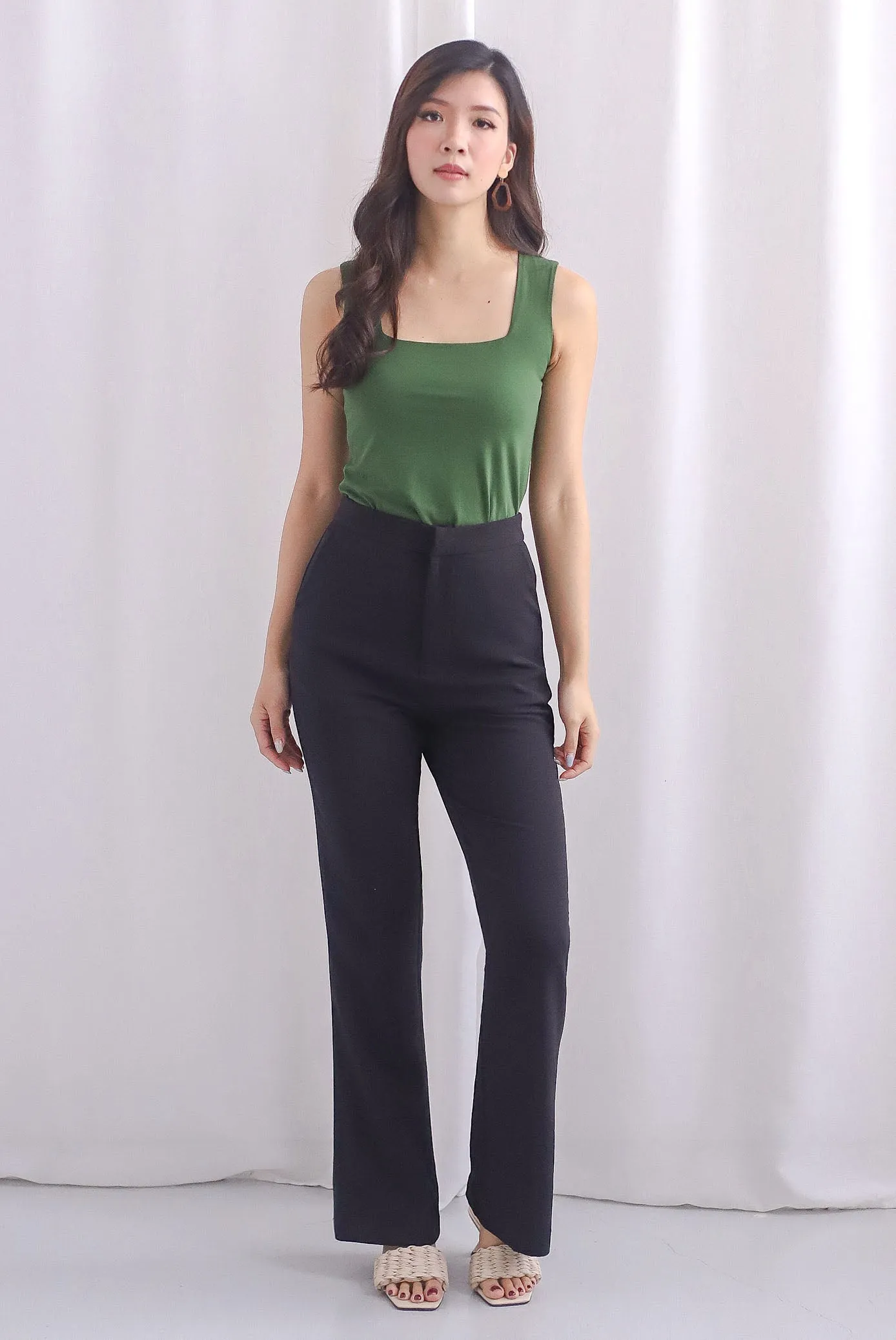 Carlo High Waist Boot Leg Pants In Black