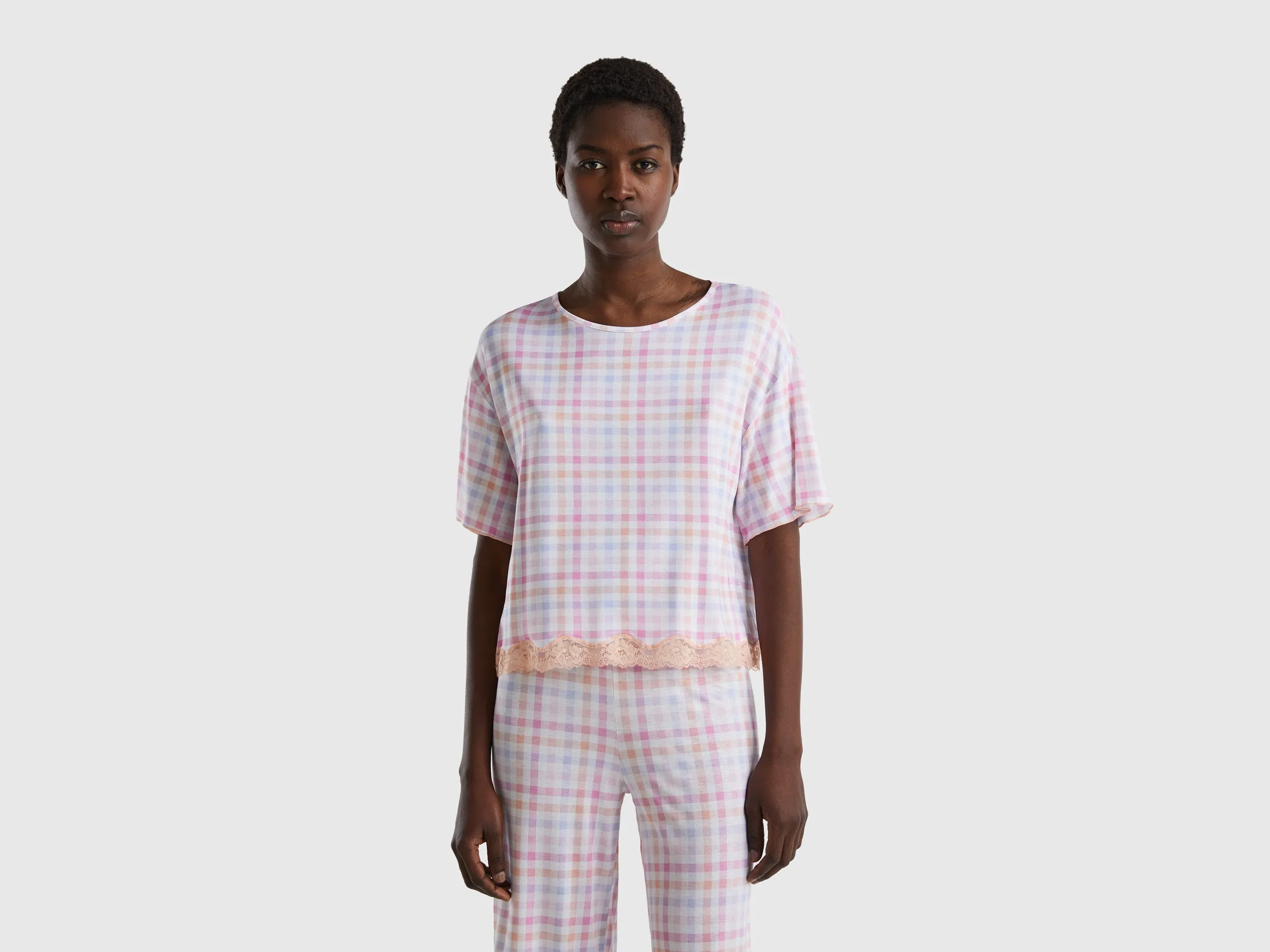 CHECK FLOWY T-SHIRT