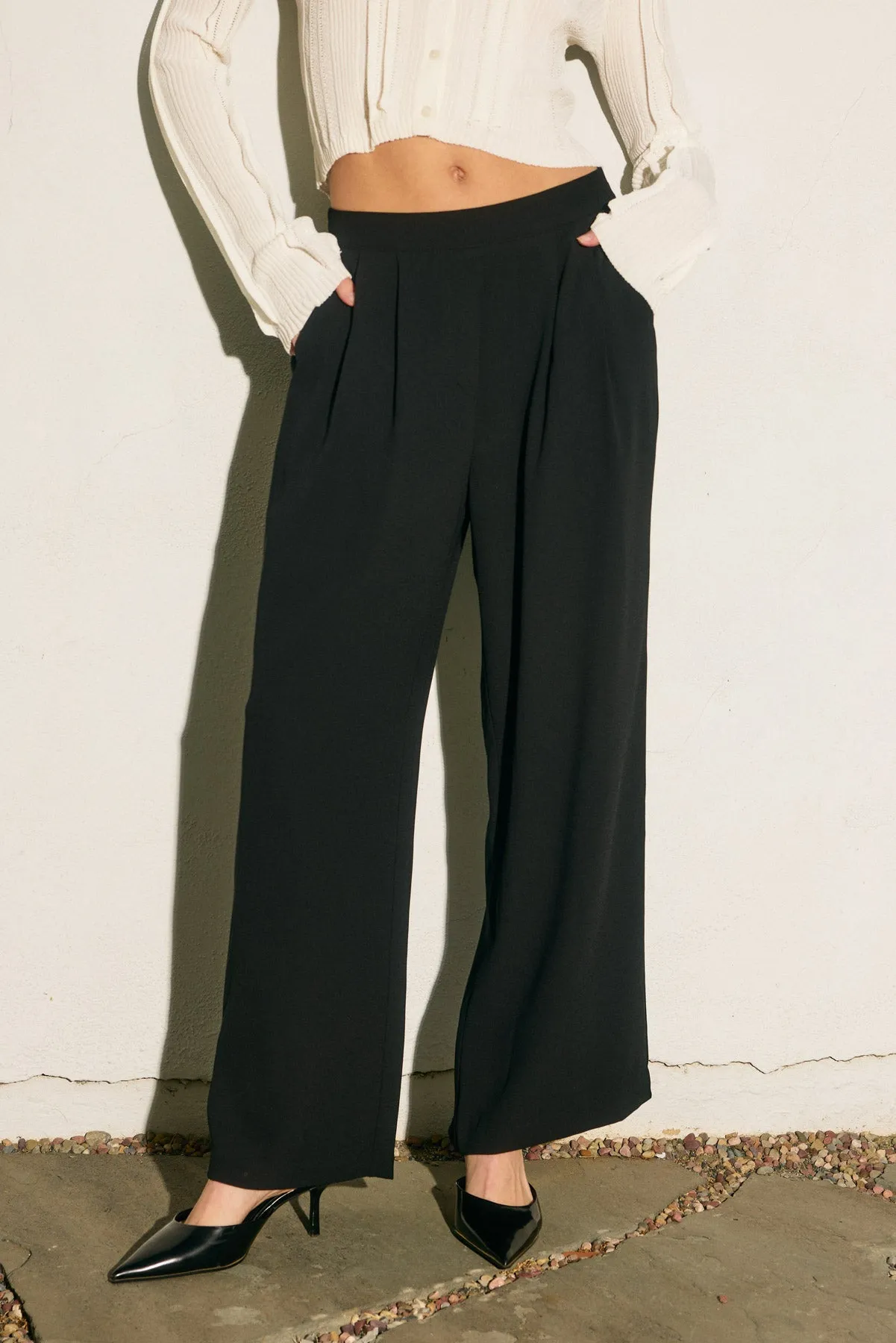 Chelsie Pull On Wide Leg Trousers