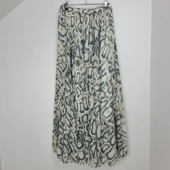 Chicwish Skirt Chiffon Maxi Lining Snake Print Green White Size Medium Large