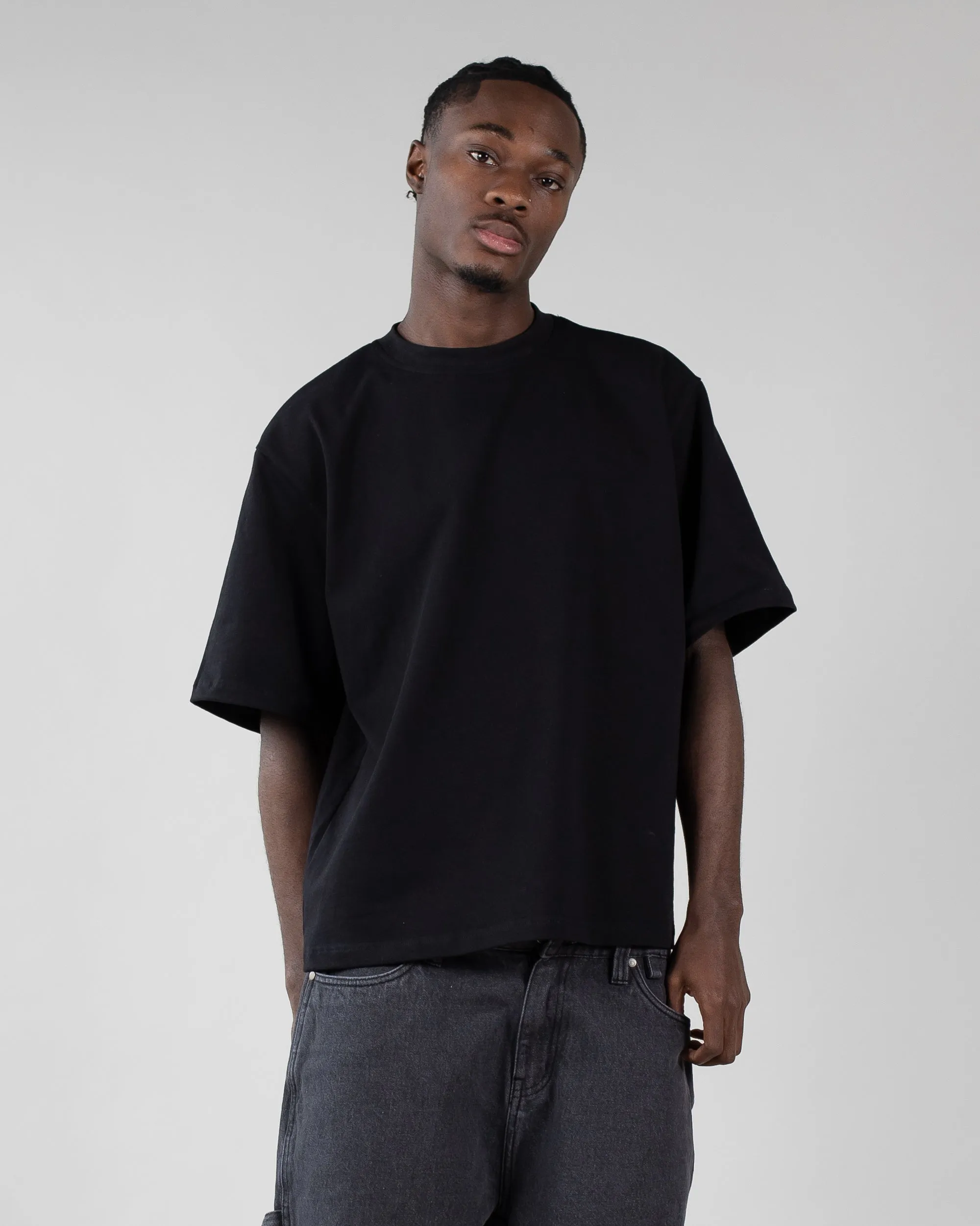 Cropped T-Shirt - Black