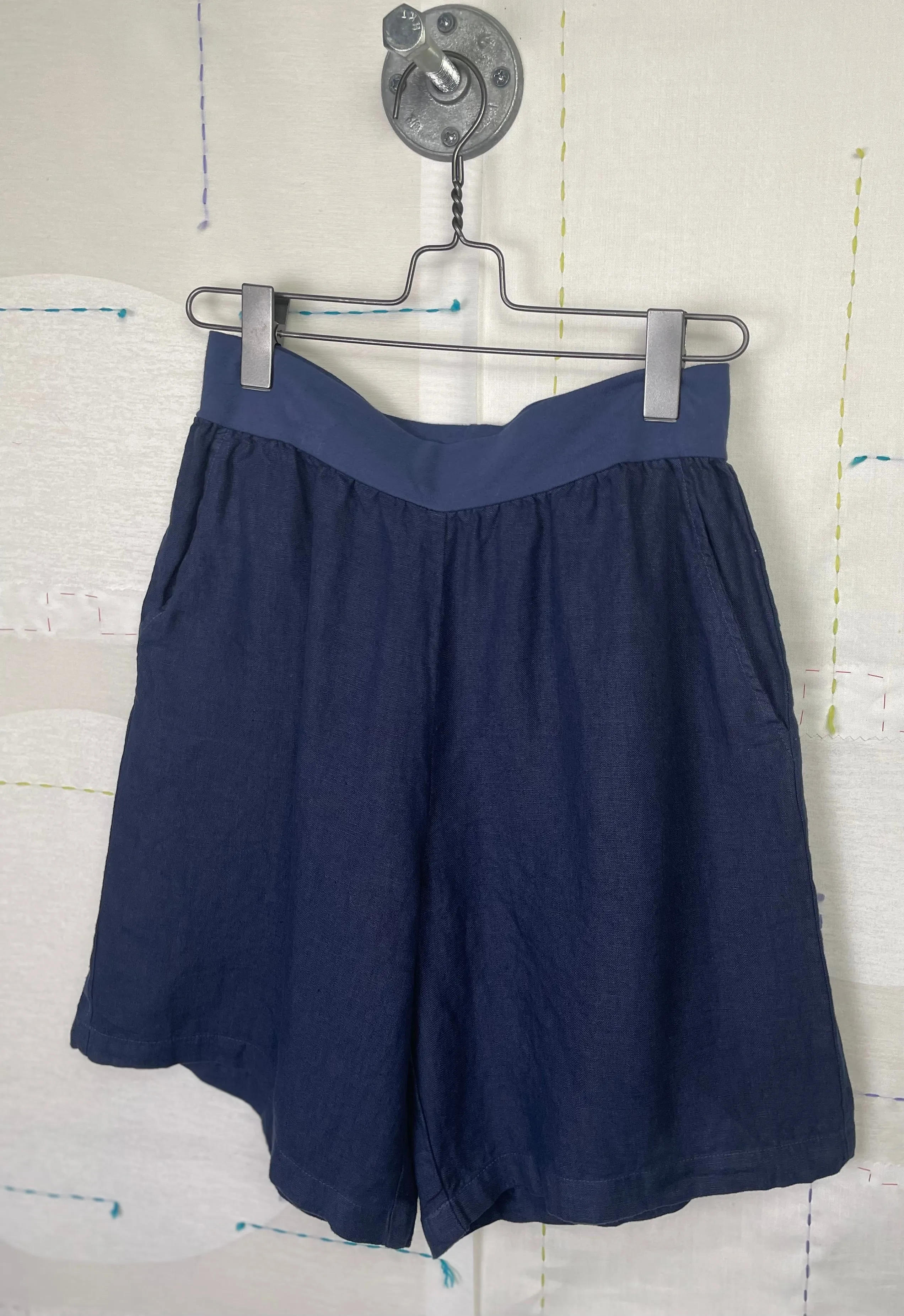 Cut Loose  ~  Solid Linen Walking Shorts - Nightsky