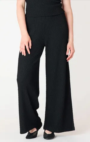 DEX Textured Flowy Wide Leg Pants in Black