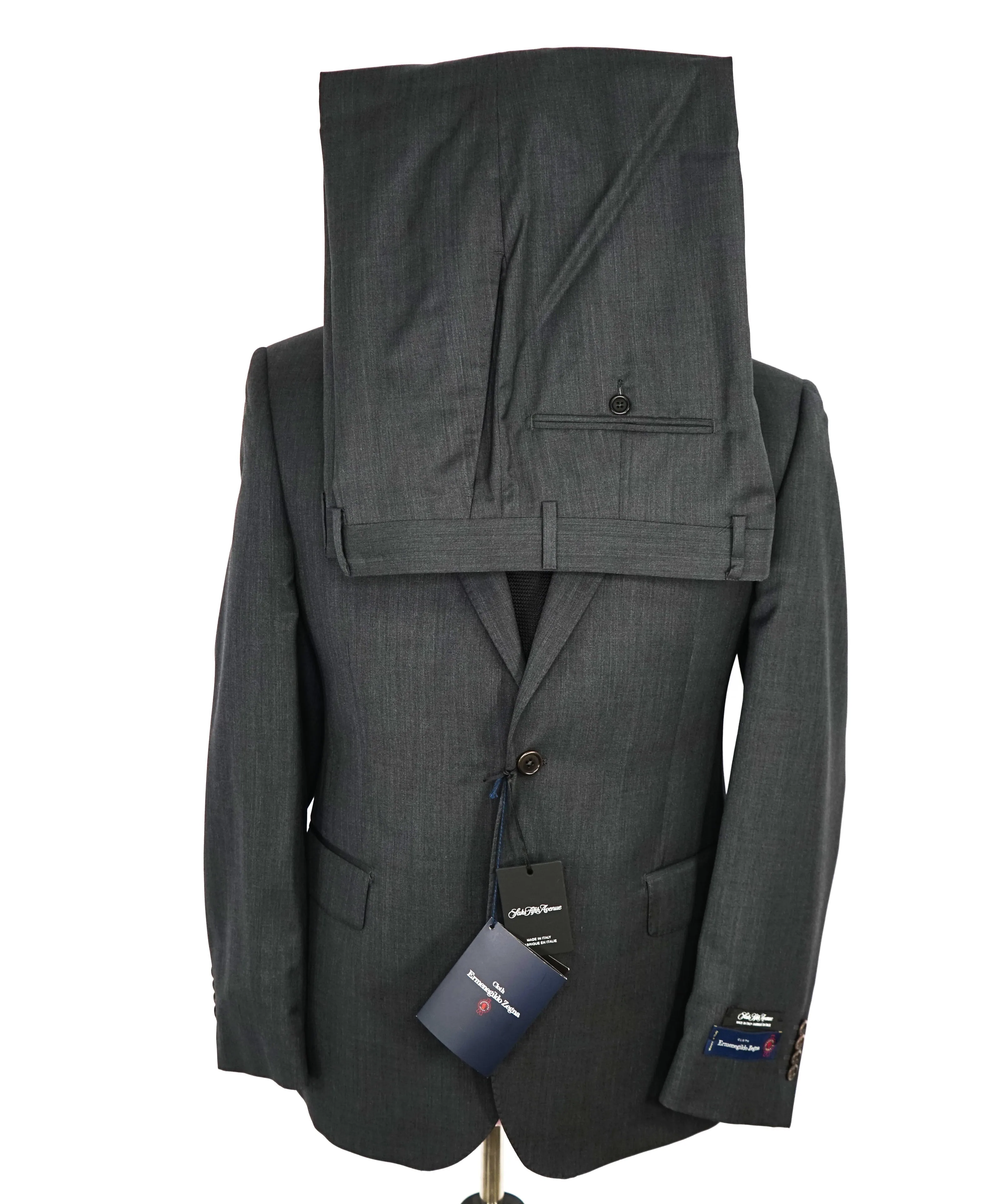 ERMENEGILDO ZEGNA - "MODERN FIT" SAKS FIFTH AVENUE *SILK* Gray Suit - 44R