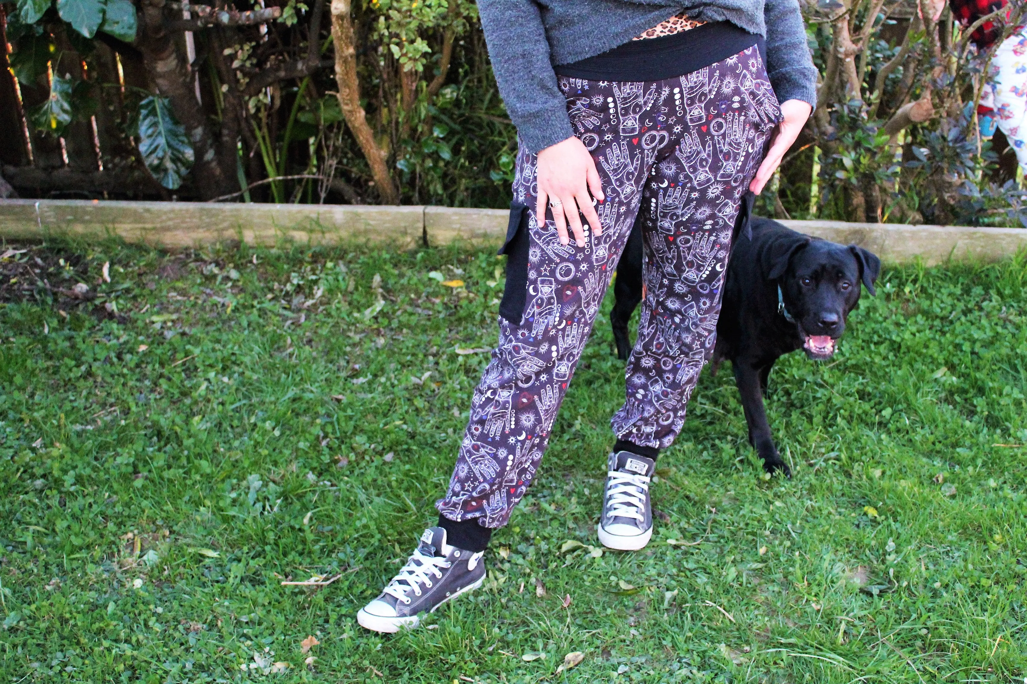 Field Trip Joggers (Adult Curve Fit)