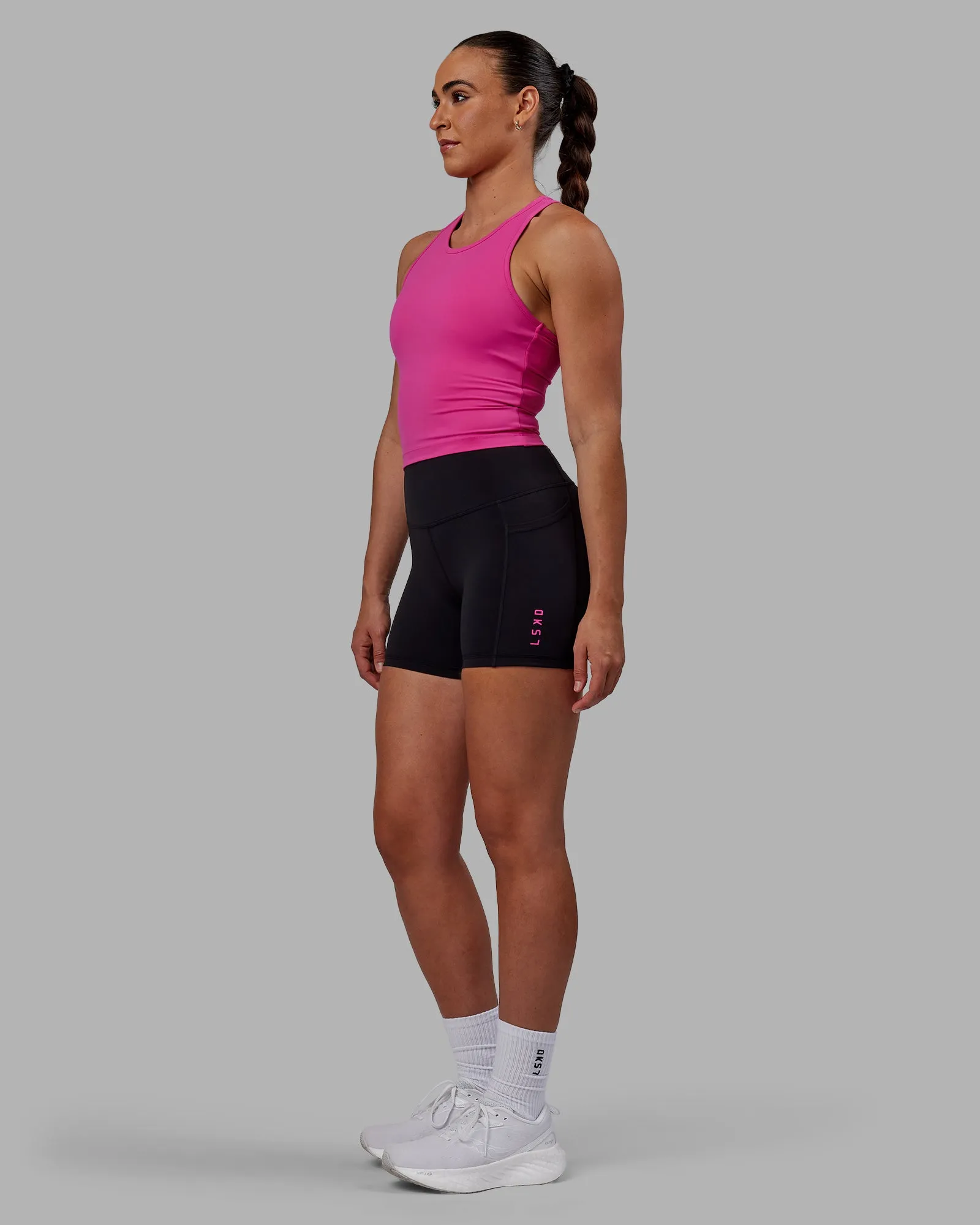 Flow Shelf Bra Performance Tank - Fuchsia Pink