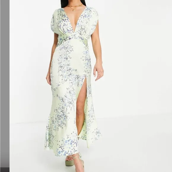 Green Satin Sleeveless Maxi Dress in Green Floral Print - ruched and flattering