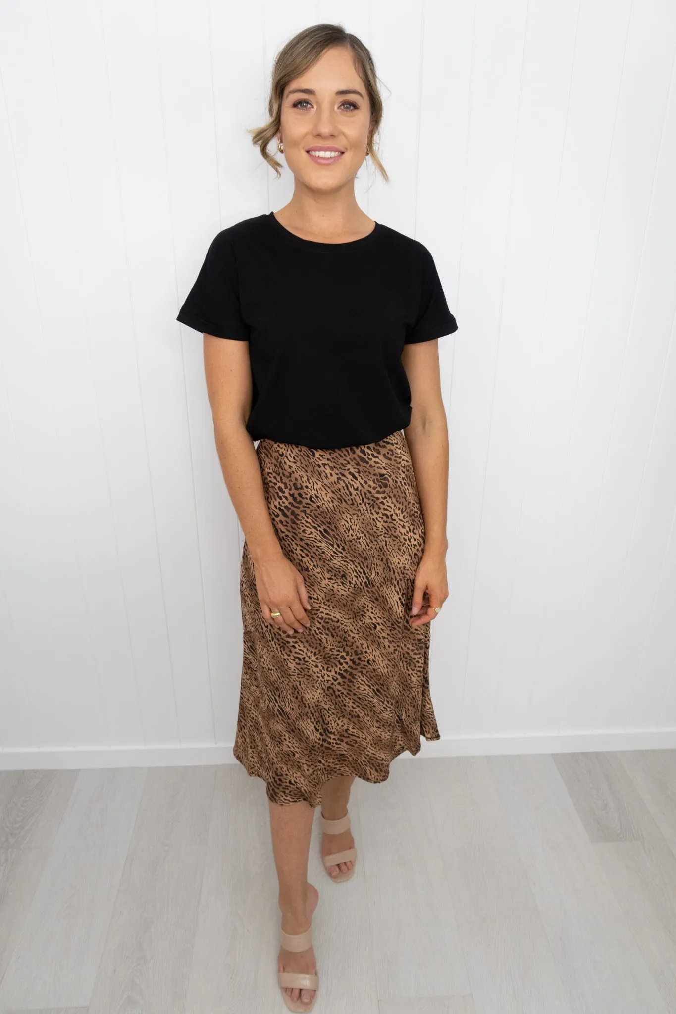Hailey Skirt -Tan