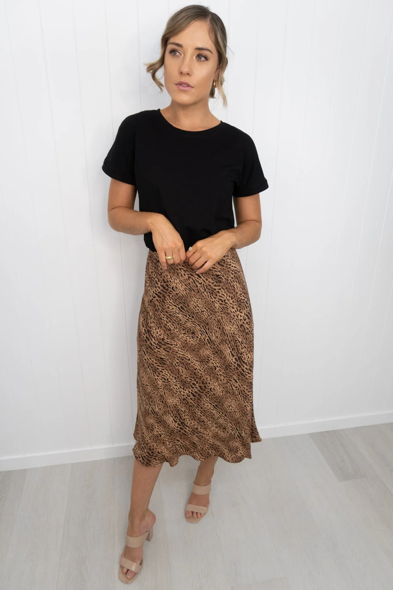 Hailey Skirt -Tan
