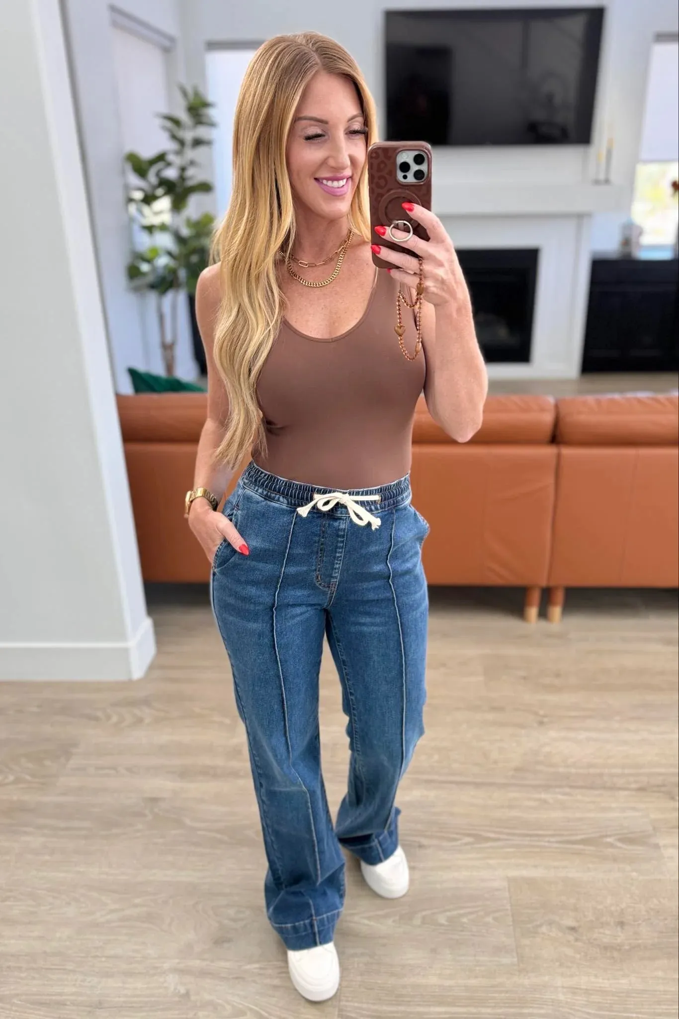 Hi-Rise Non-Distressed Denim Joggers