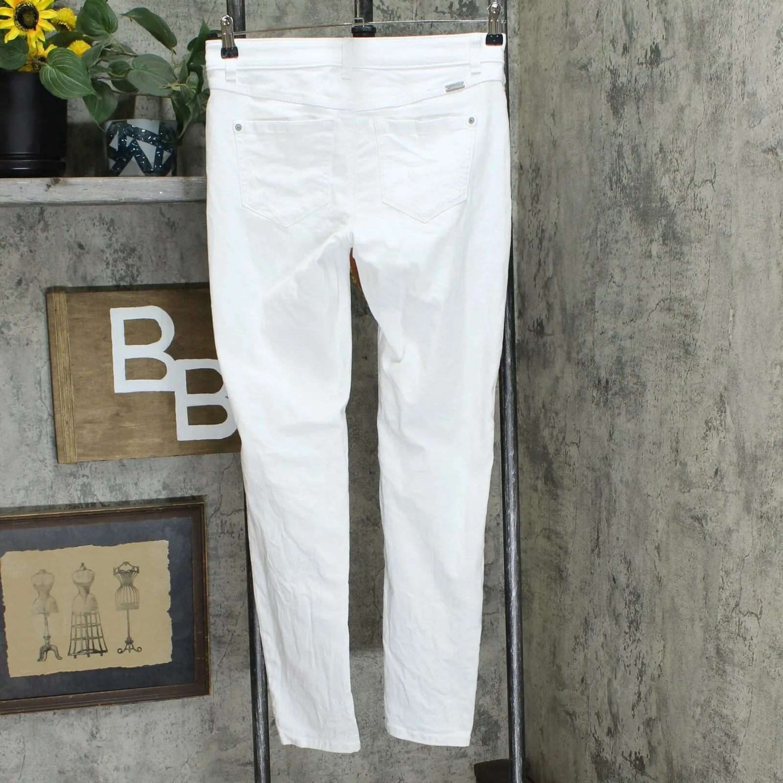 INC International Concepts Women's Skinny Leg Curvy Fit Jeans White 2