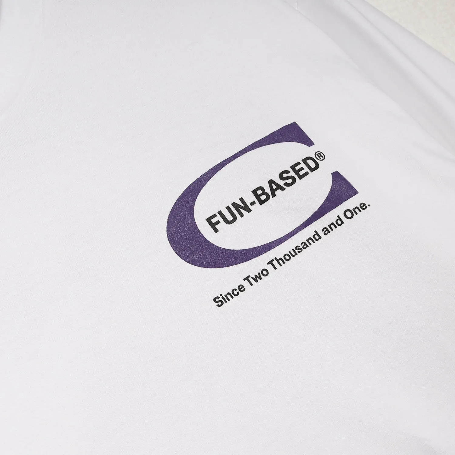 LARSON WHITE LONGSLEEVE