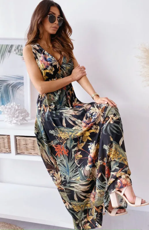 Leaf Print Maxi Dress with V-Neck and Cinched Waist