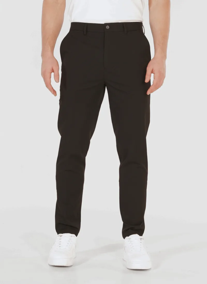 Lightweight tapered trousers