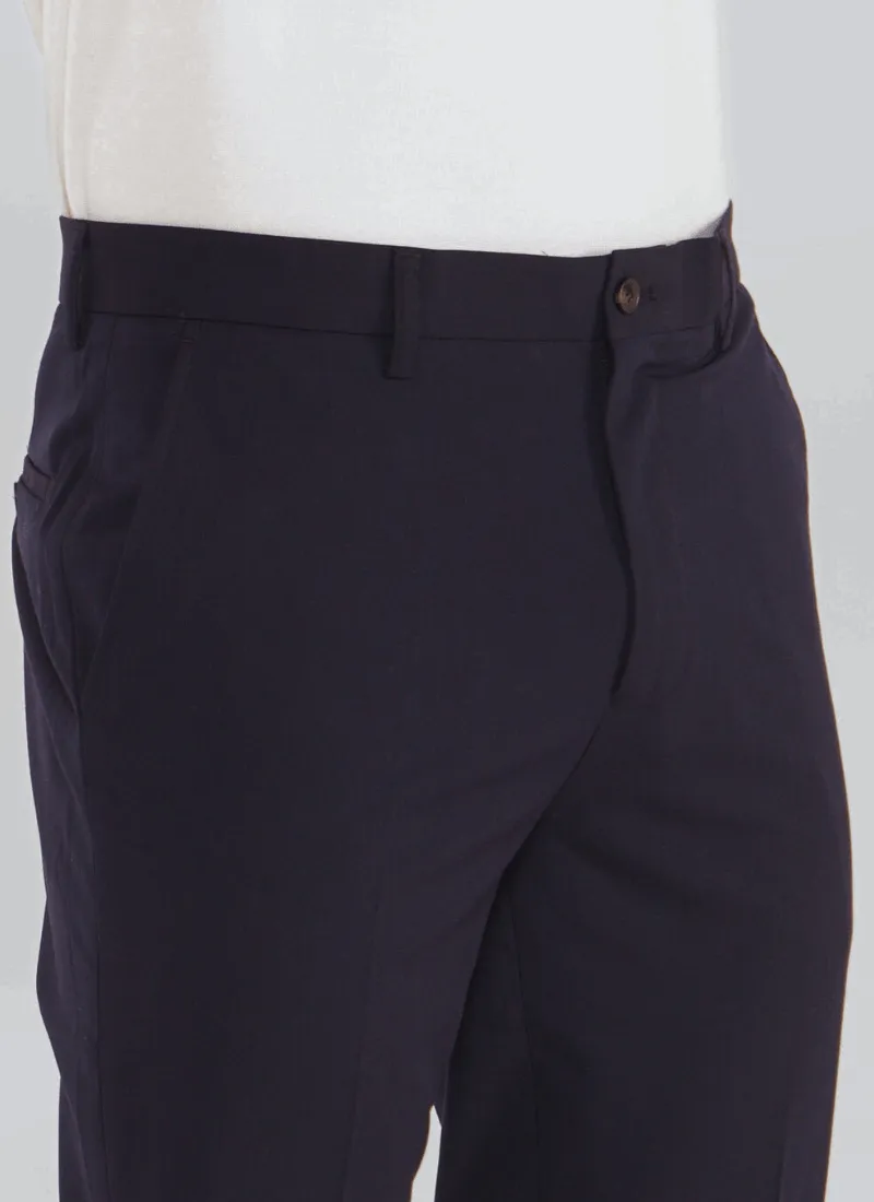 Lightweight tapered trousers