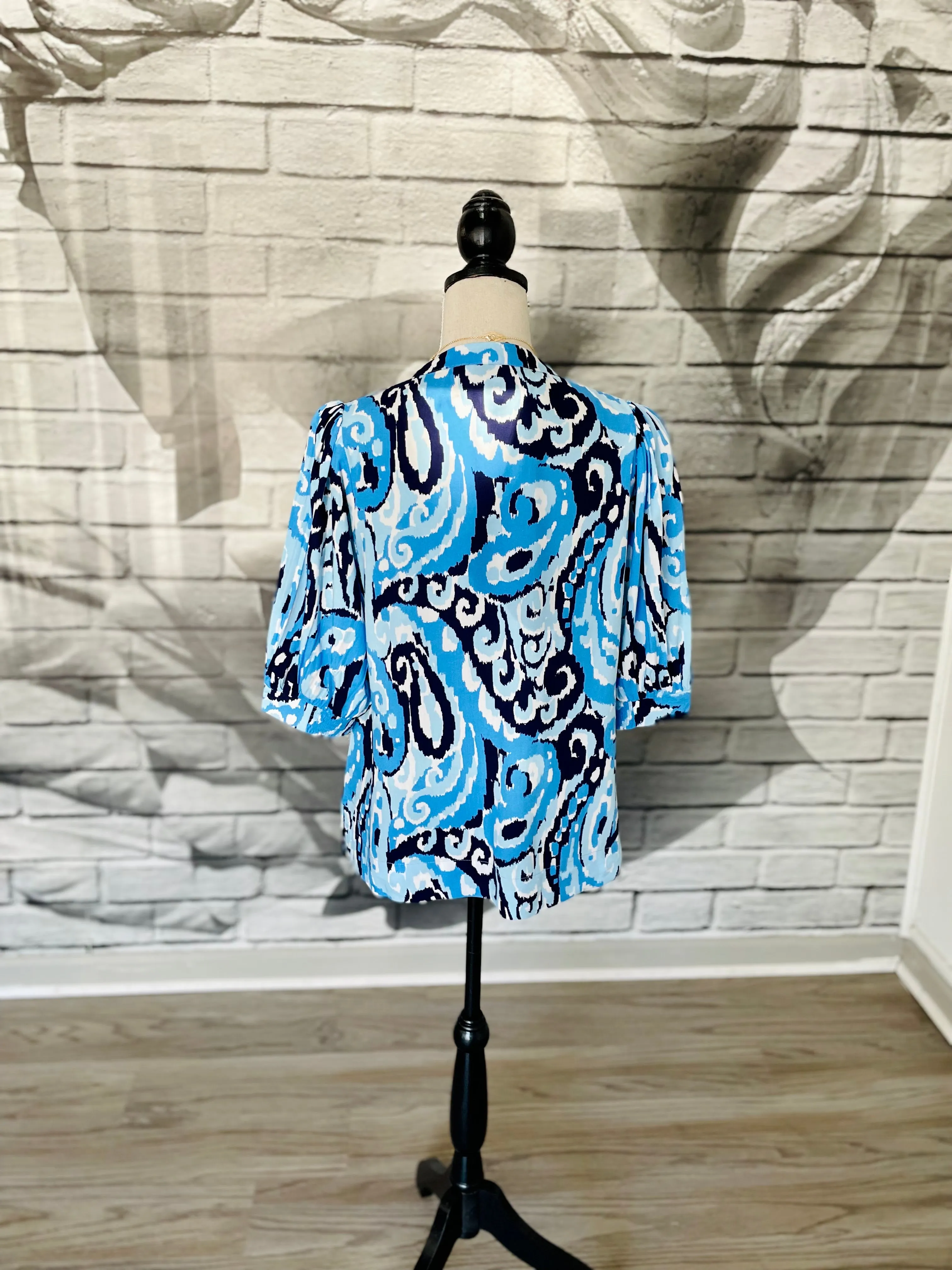 Lizzy Blouse in Ice Blue Mali