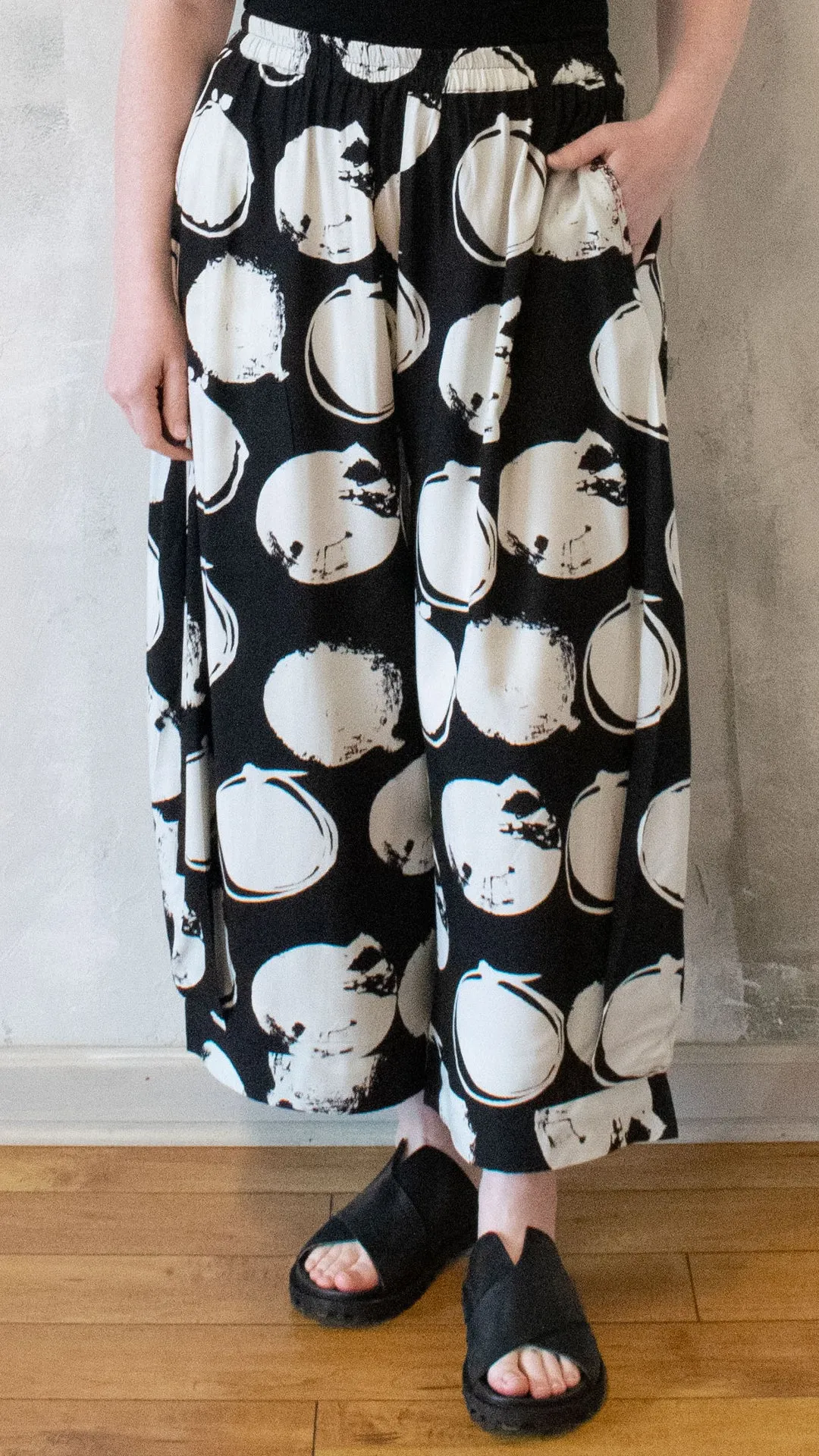 Lolita Pants in Cream