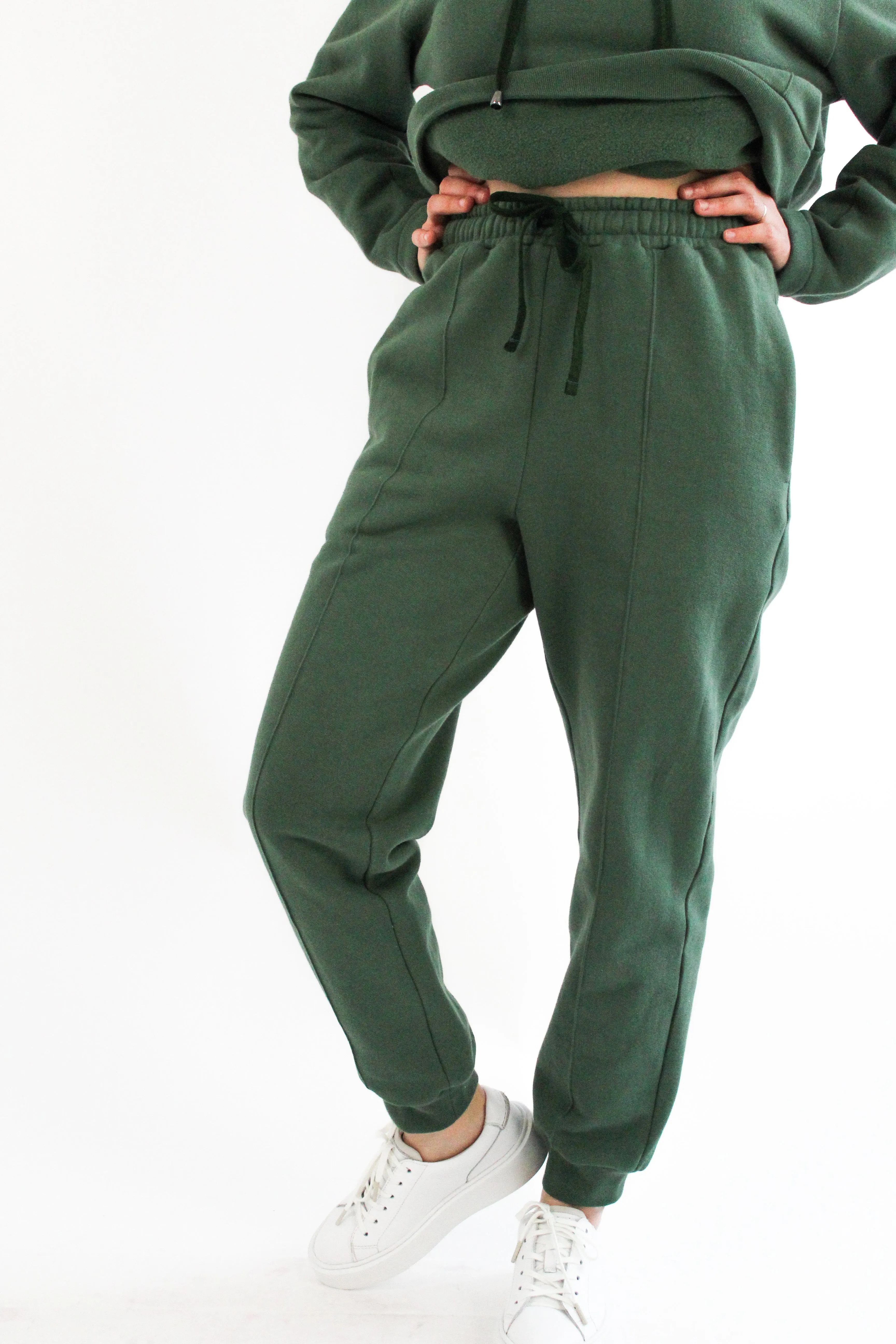 LUNA JOGGERS – PDF SEWING PATTERN