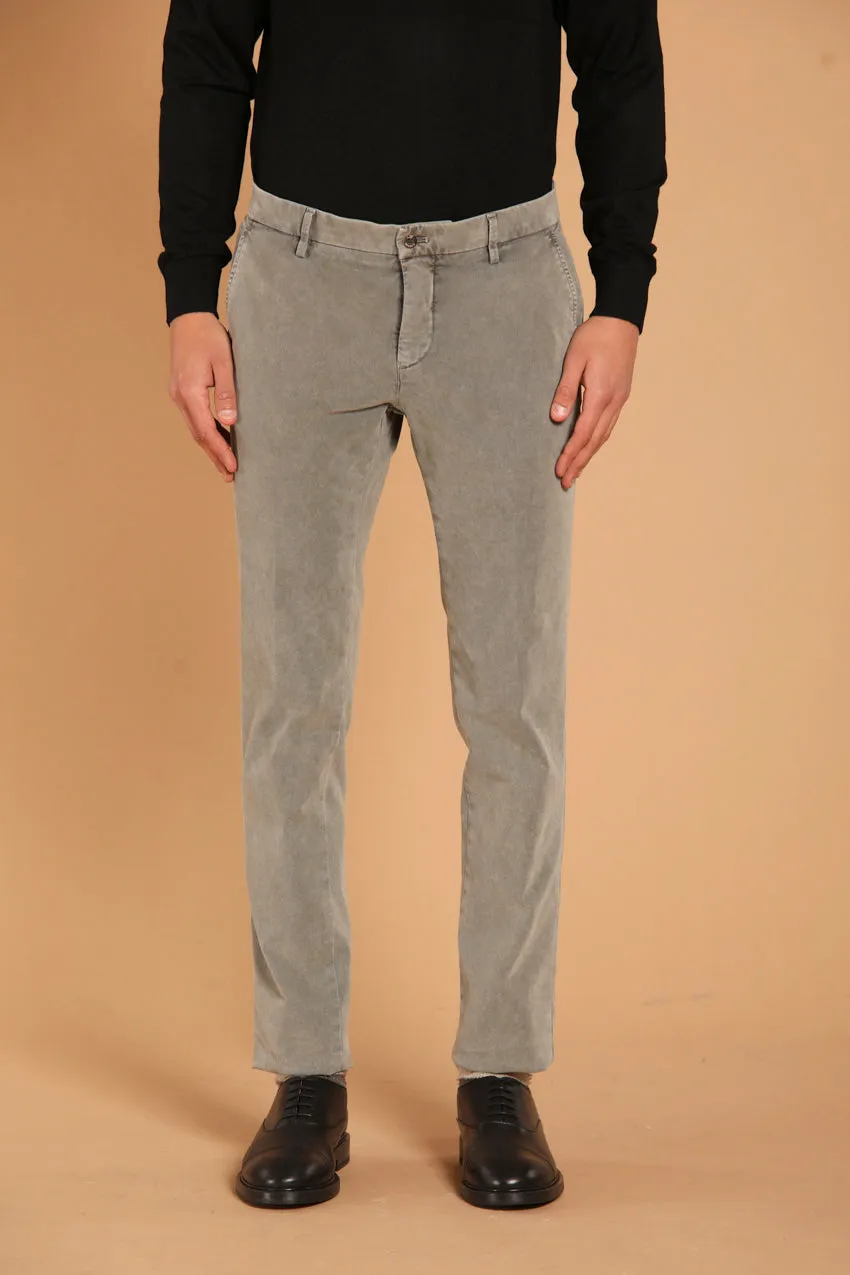 Milano Essential men's chino pants in stretch gabardine with special washing Extra Slim fit