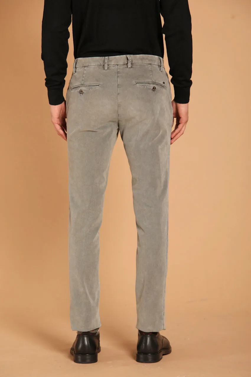 Milano Essential men's chino pants in stretch gabardine with special washing Extra Slim fit