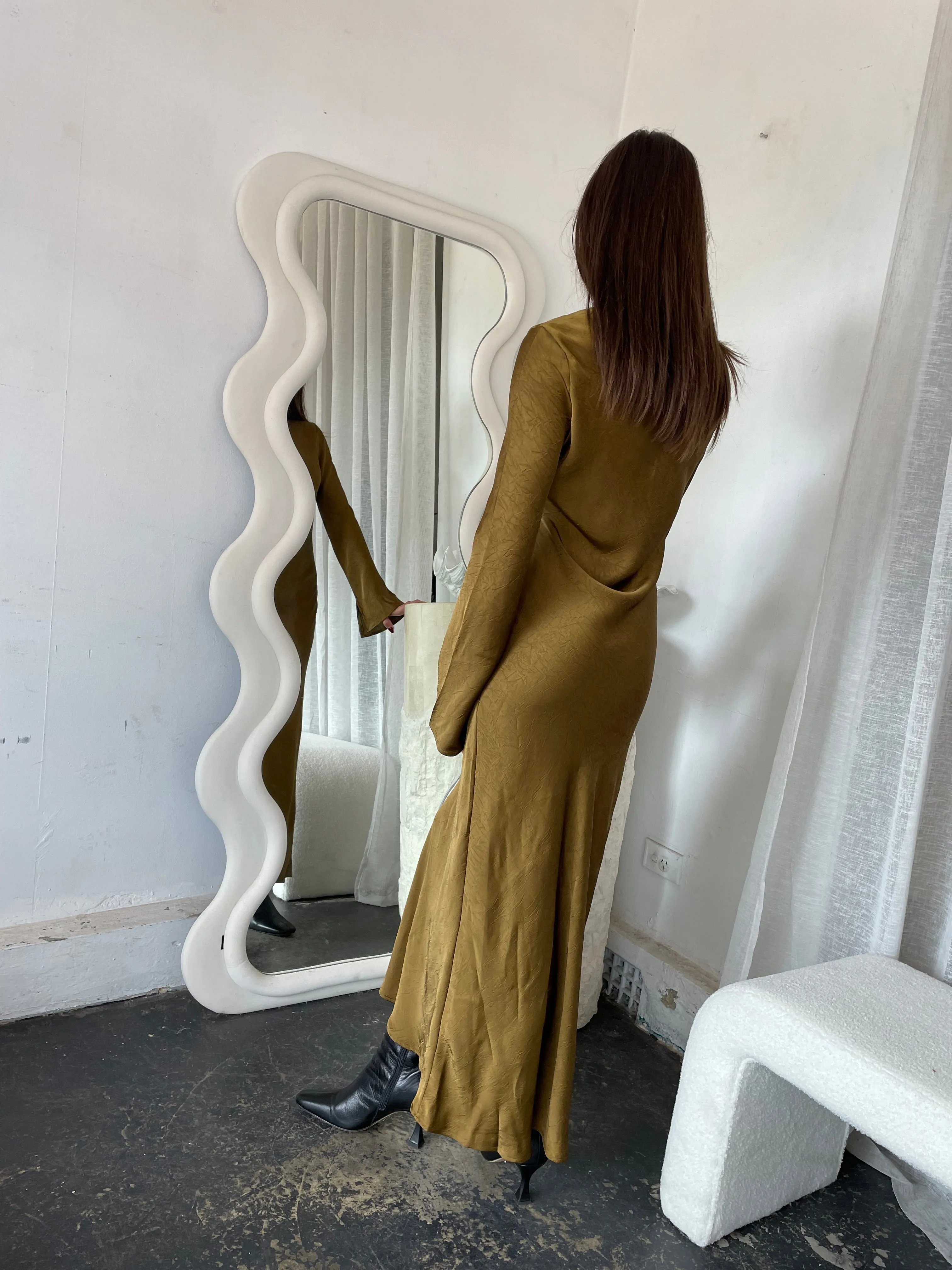 Olivia Long Sleeve Maxi
