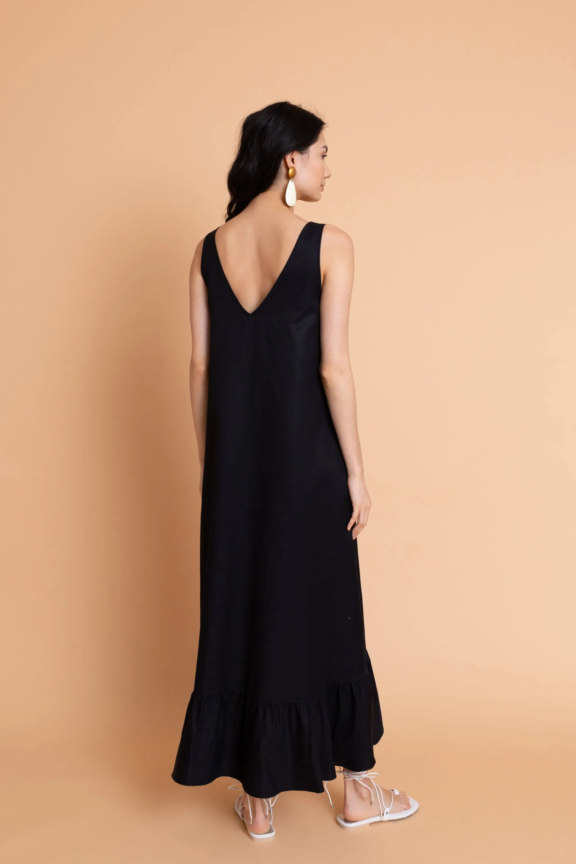 Pia Dress in Midnight Blue