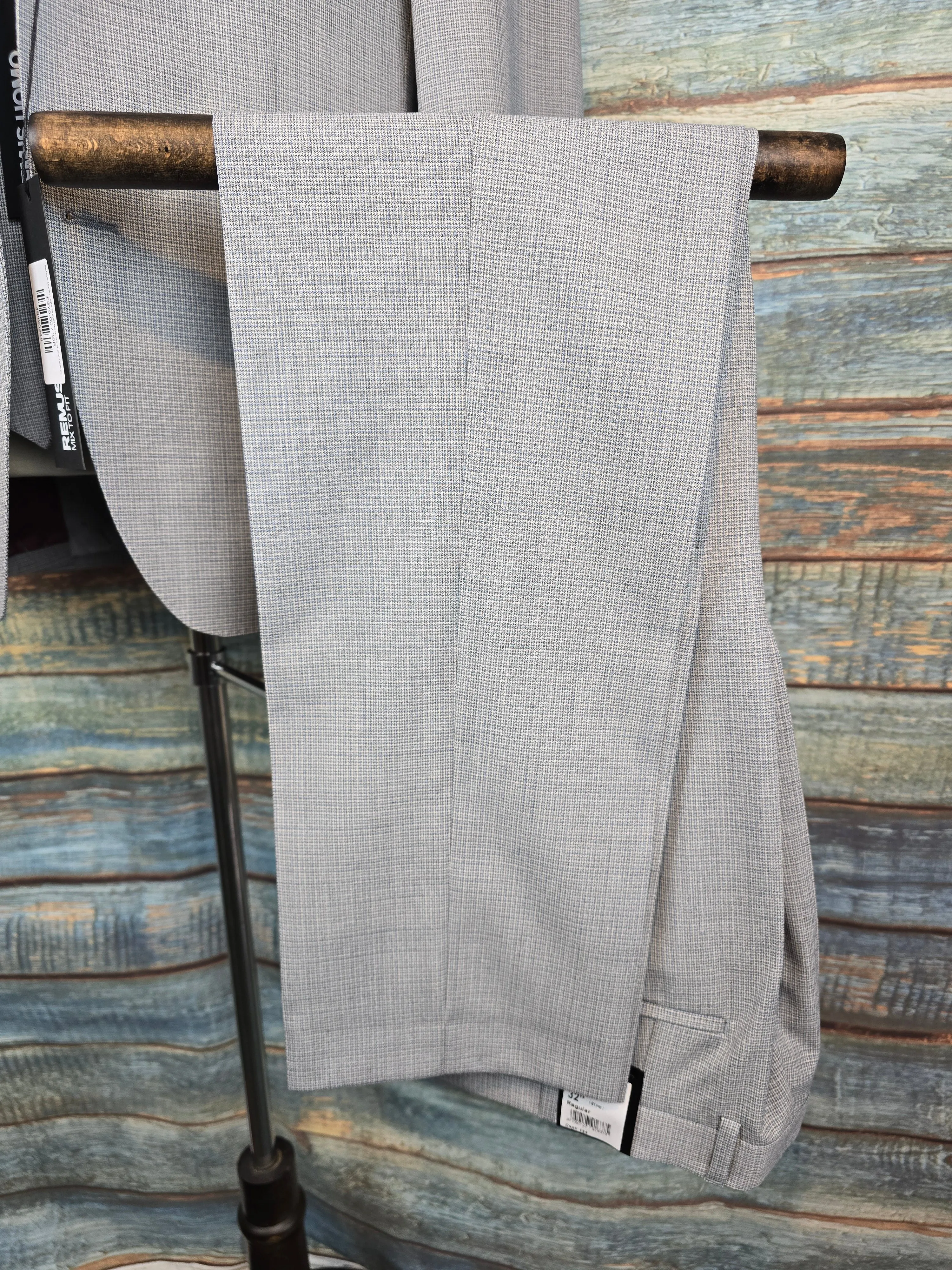 Remus Uomo Light Grey/Blue micro check Tapered Fit 3 piece suit