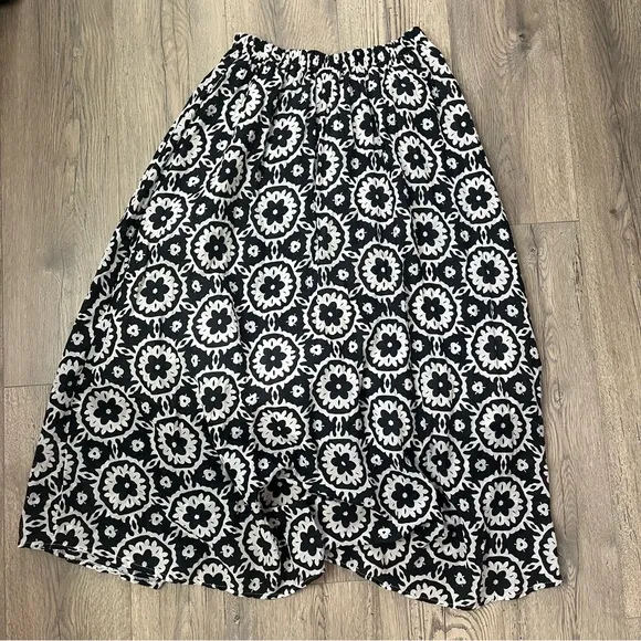 Sofia Collection Silk Blend Geometric Floral Maxi Skirt Flowy Sz S