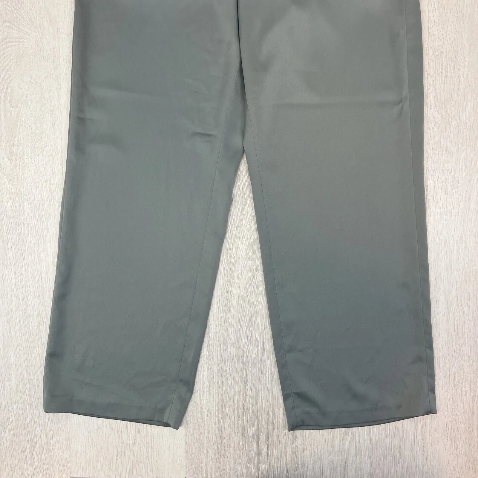 Uniqlo Womens Satin Green Dress Pants Size Large