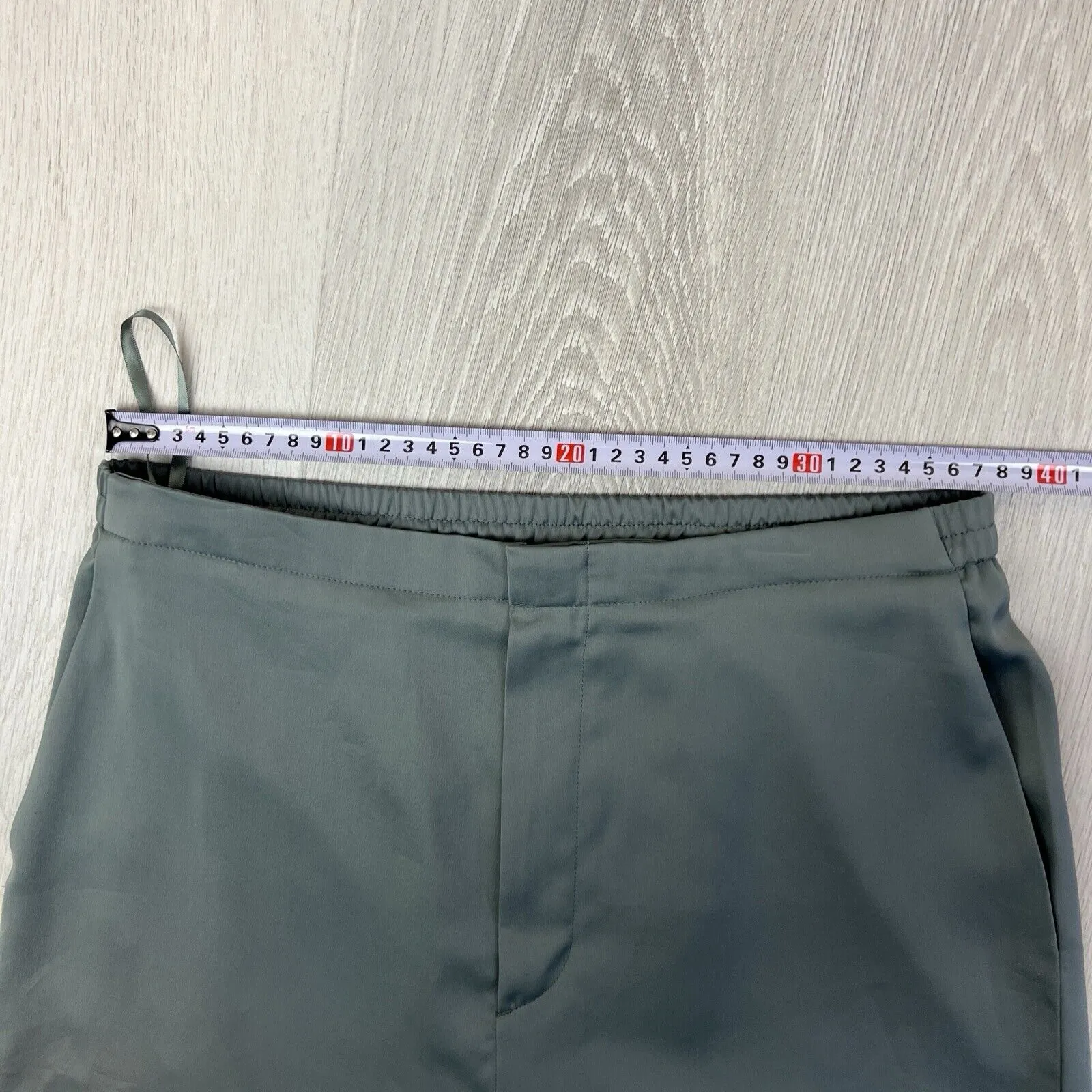 Uniqlo Womens Satin Green Dress Pants Size Large