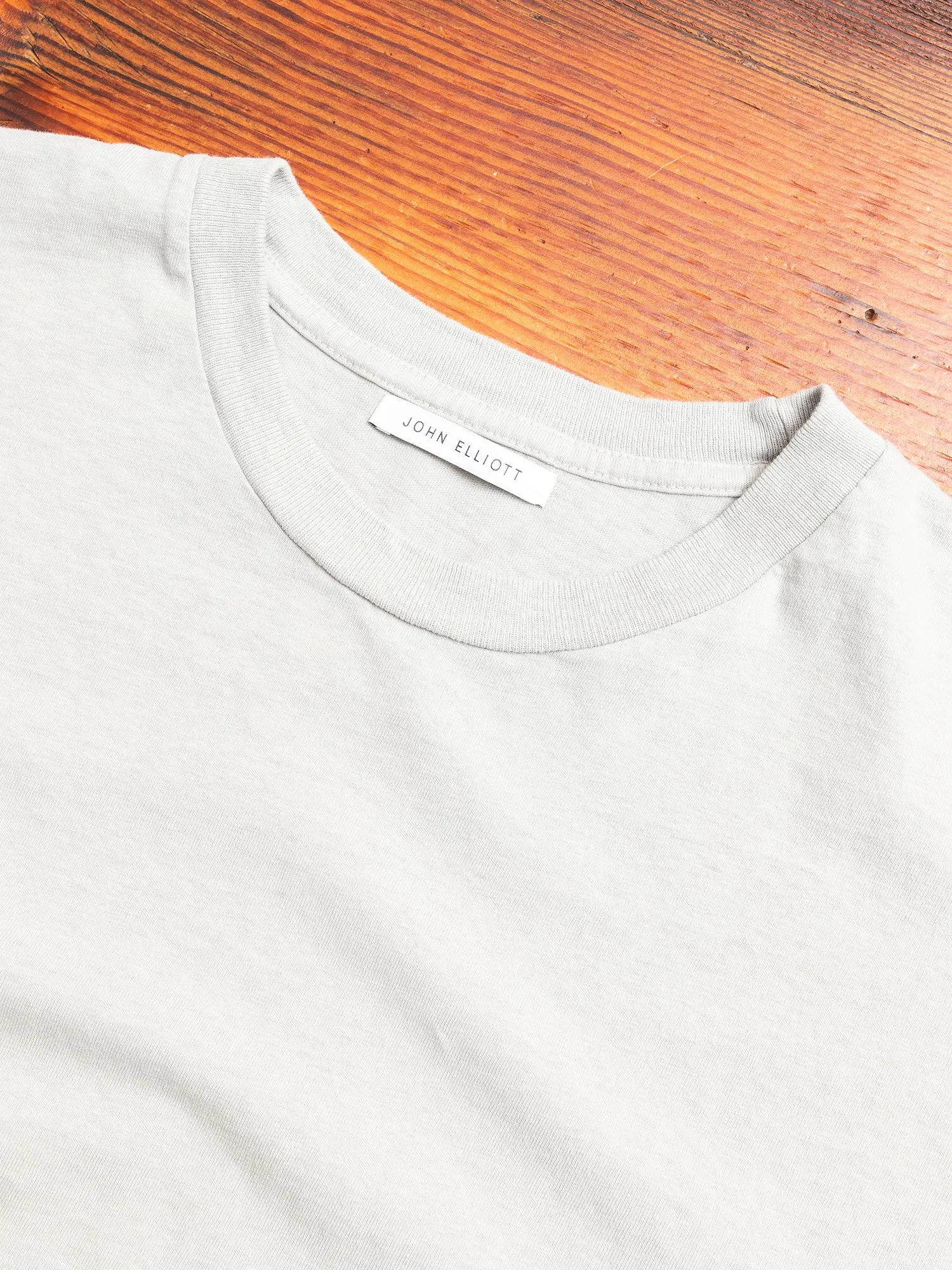 University T-Shirt in Concrete
