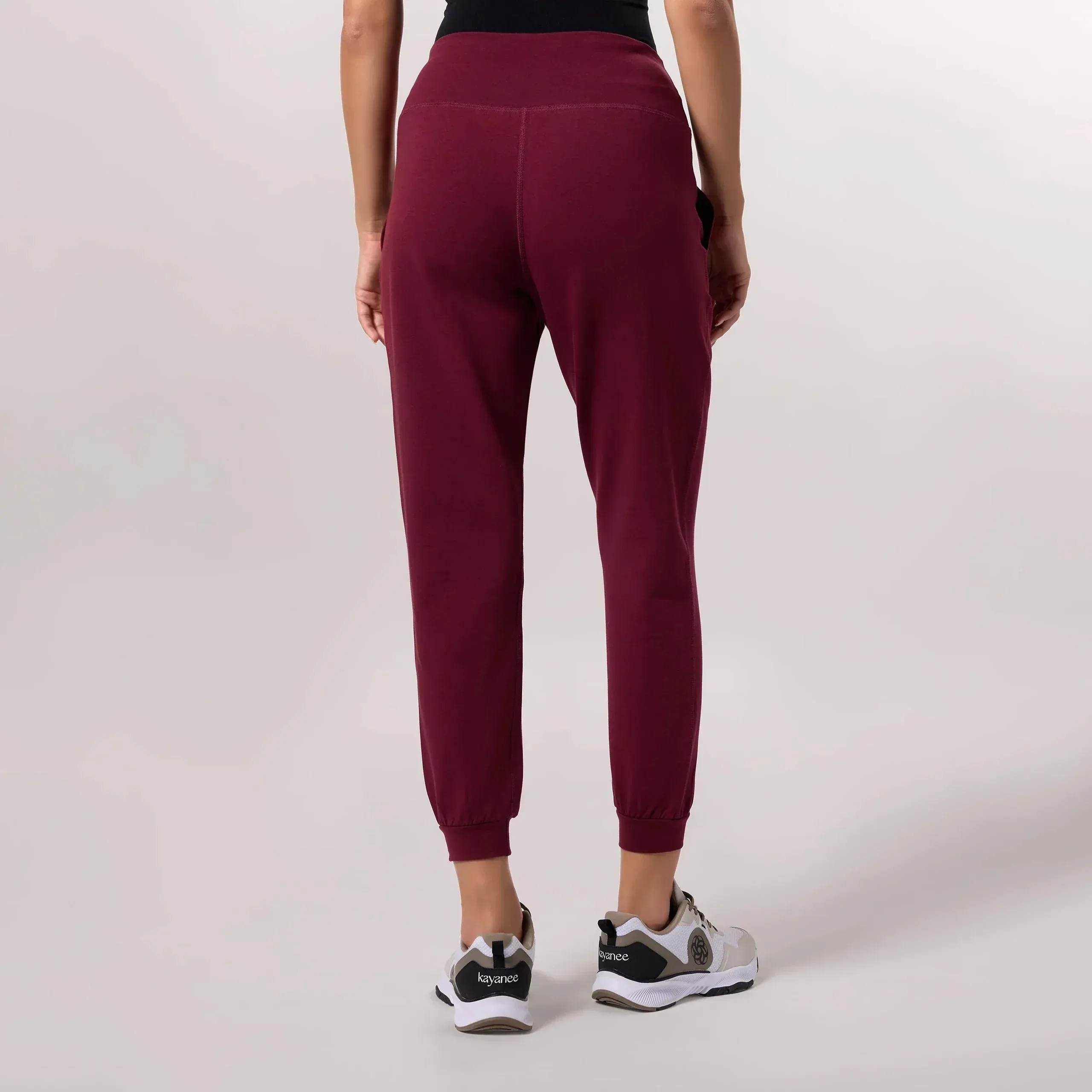 Walkabout Jogger - CORE GRAPE RED