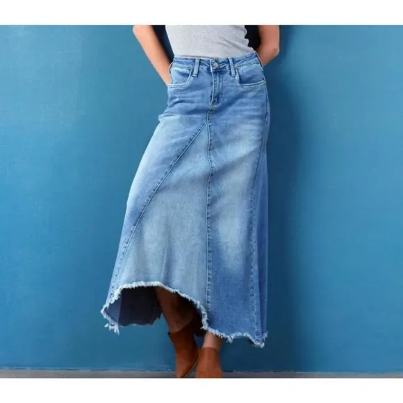 Wash lab “Selma” pieced 2 tone sky denim skirt