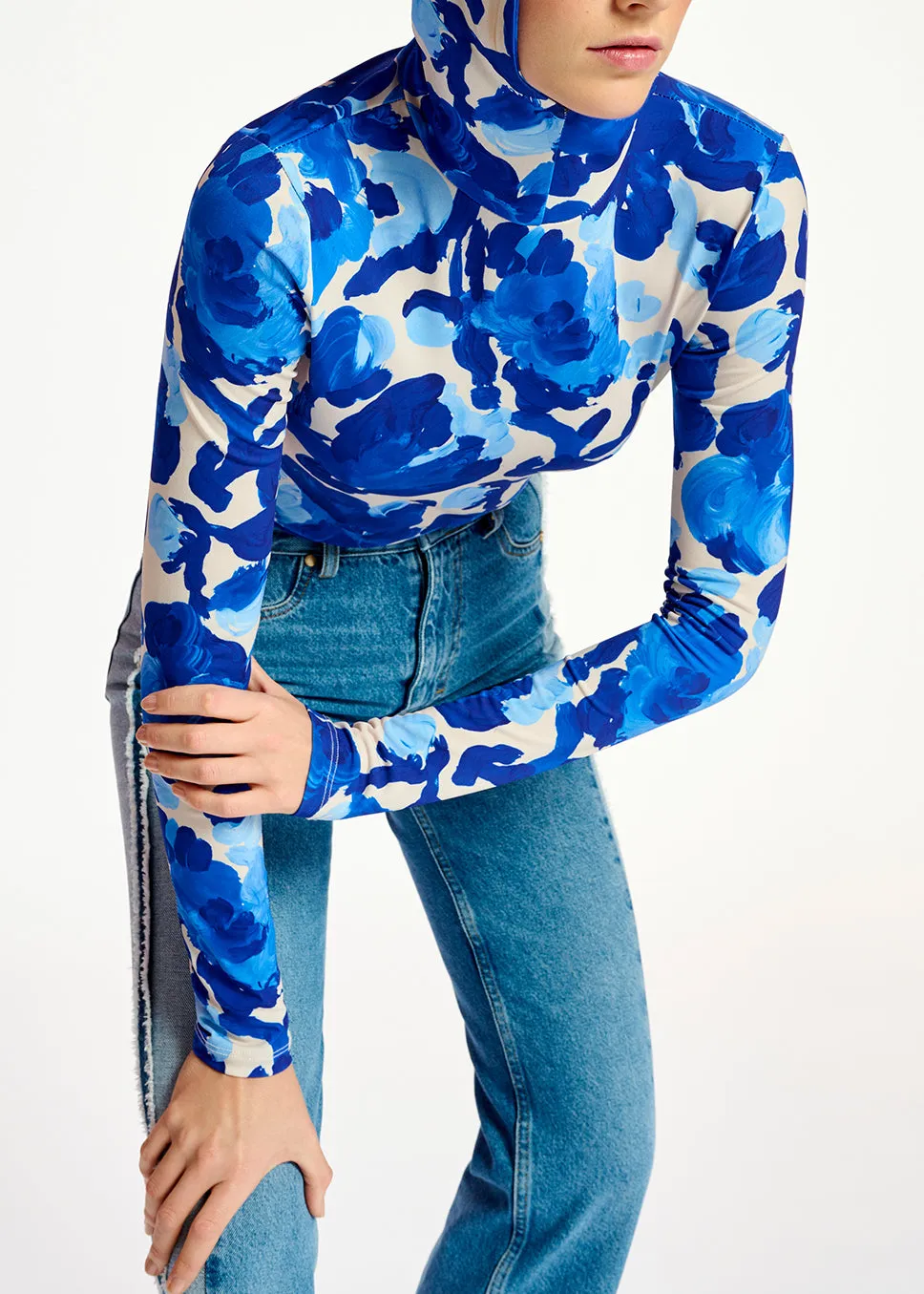 White and blue floral print hooded top