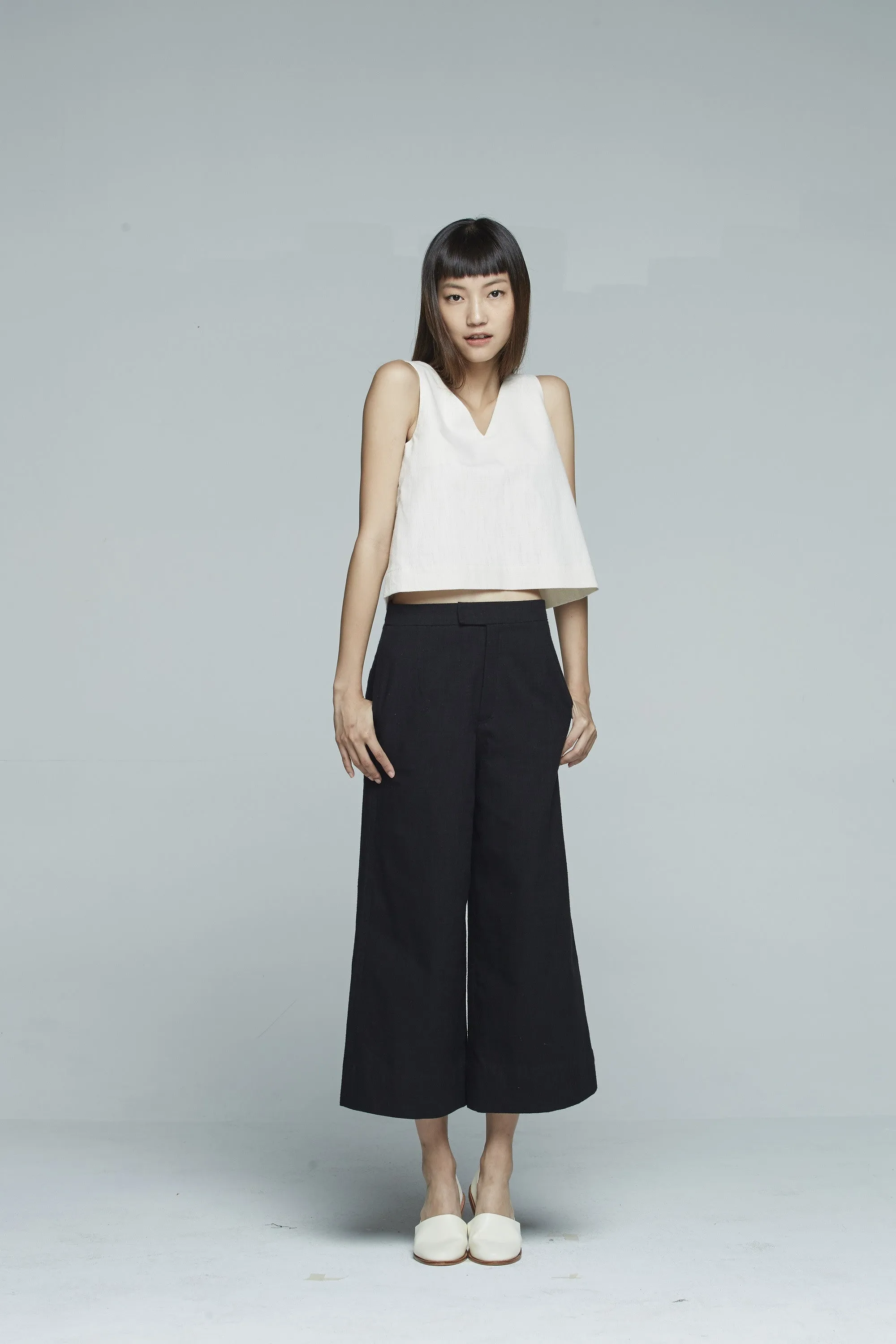 WIDE-LEG PANTS