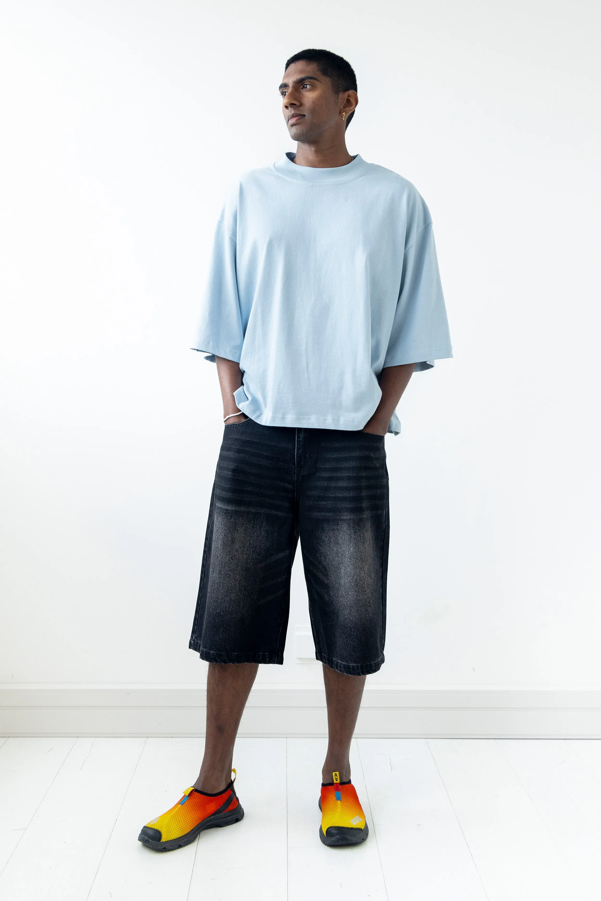 Wide Tee Chalk