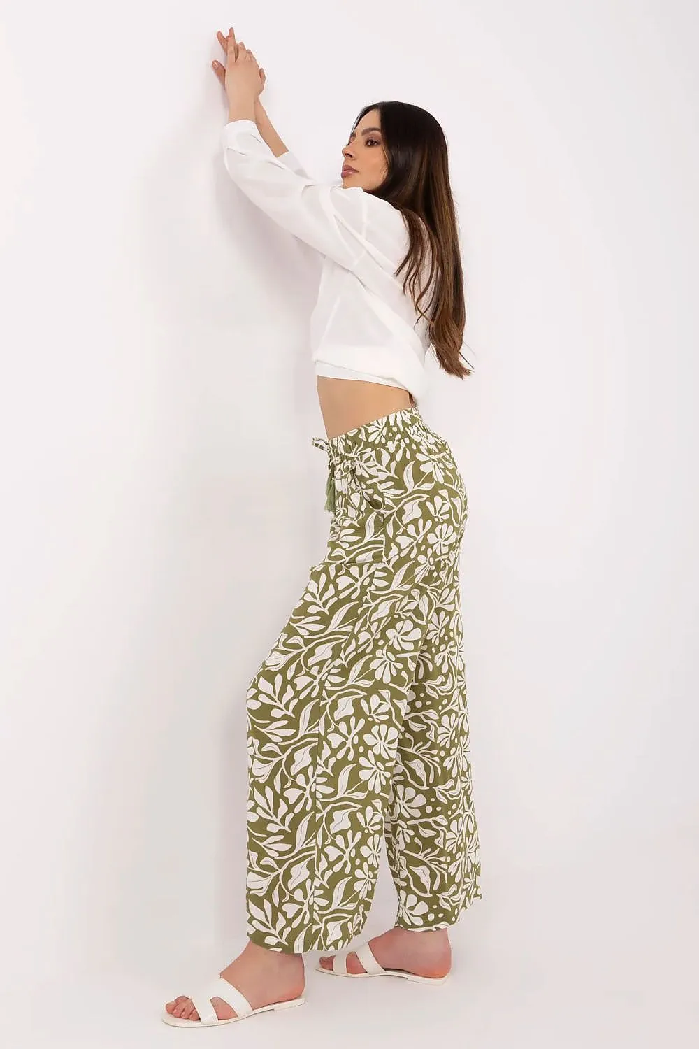 Women light high waist trousers