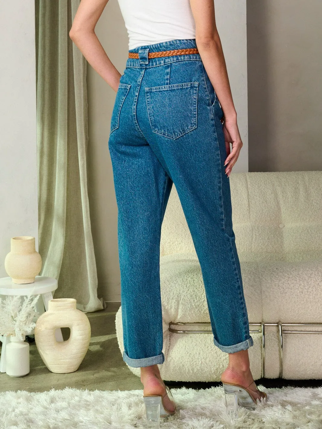 WOMEN'S BUTTON CLOSURE HIGH WAIST BELTED DENIM PANTS