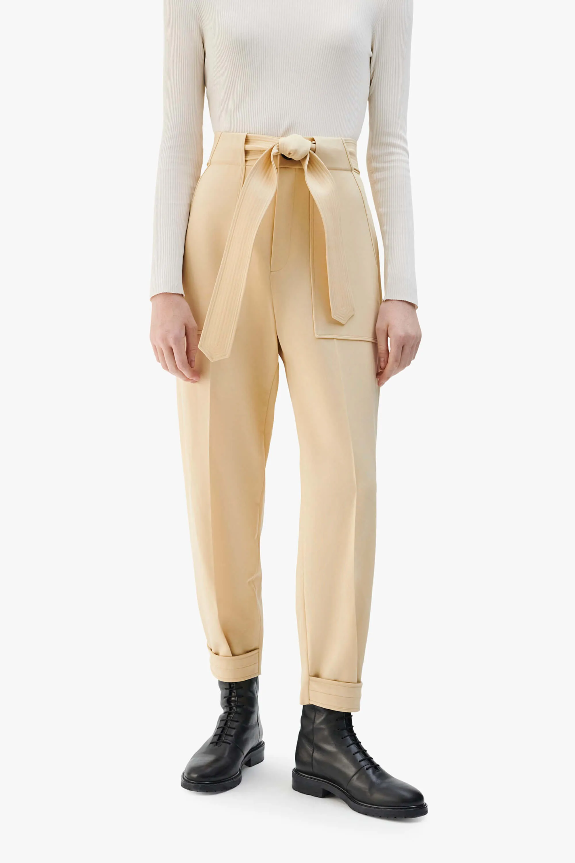 Wool Tapered Trouser - Soft Sand